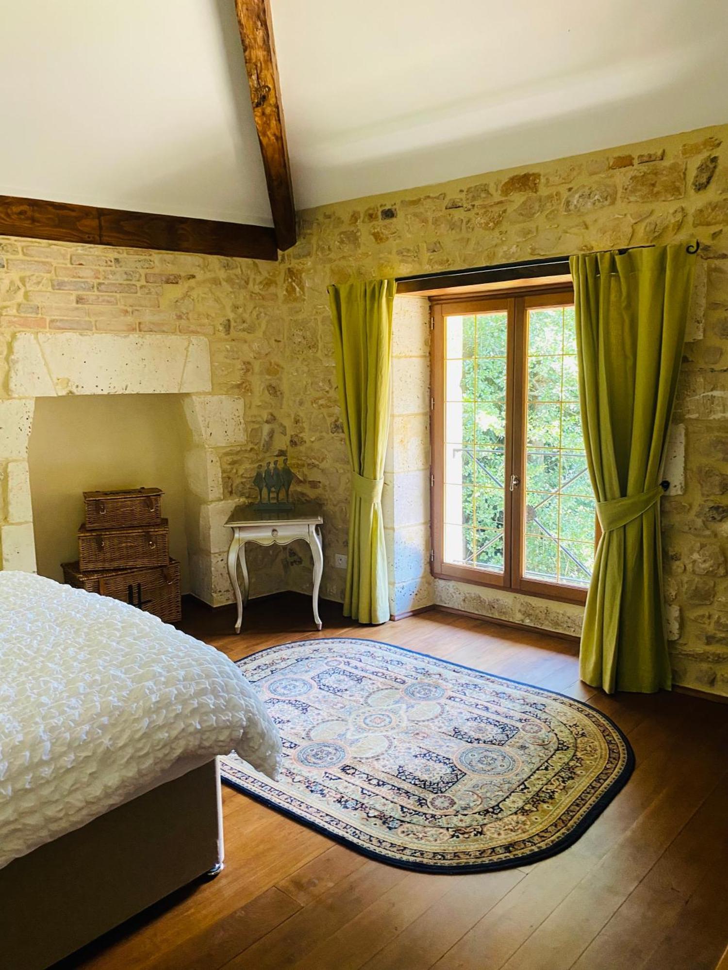 Bed and Breakfast Moulin Du Fontcourt Chasseneuil-sur-Bonnieure Exterior foto